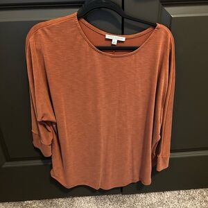 Green Envelope Rust Long Sleeve Top